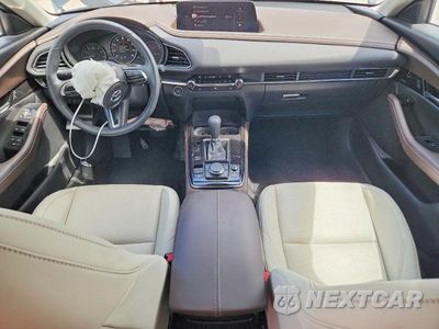 Zdjęcie 8 z 13 samochodu: 2024 MAZDA CX-30 PREMIUM VIN:3MVDMBDY1RM615019 - miniatura