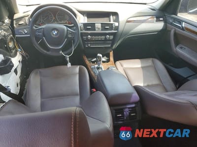 Zdjęcie 8 z 14 samochodu: 2016 BMW X3 XDRIVE28I VIN:5UXWX9C52G0D89883 - miniatura
