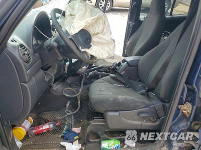 Zdjęcie 7 z 12 samochodu: 2004 JEEP LIBERTY VIN:1J4GL48K44W330790 - miniatura