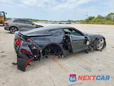 Trzecie zdjęcie samochodu z tyłu: 2014 CHEVROLET CORVETTE STINGRAY Z51 2LT VIN:1G1YK2D76E5104852 - miniatura