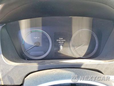 Zdjęcie 9 z 12 samochodu: 2017 HYUNDAI SONATA HYBRID LIMITED VIN:KMHE34L14HA047011 - miniatura