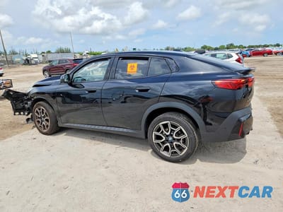 Drugie zdjęcie samochodu z przodu: 2026 BMW X2 XDRIVE28I VIN:WBX63GM02T5406425 - miniatura