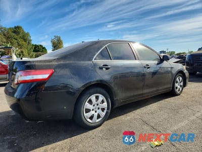Trzecie zdjęcie samochodu z tyłu: 2011 TOYOTA CAMRY LE VIN:4T4BF3EK6BR157564 - miniatura