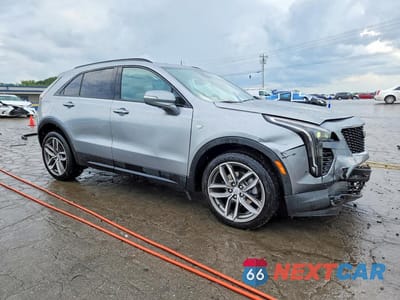 Czwarte zdjęcie samochodu z boku: 2023 CADILLAC XT4 SPORT VIN:1GYFZER41PF131510 - miniatura