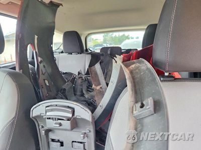 Zdjęcie 10 z 14 samochodu: 2014 FORD ESCAPE SE VIN:1FMCU9G96EUC82926 - miniatura