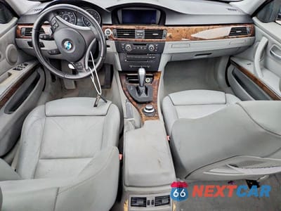 Zdjęcie 8 z 12 samochodu: 2008 BMW 328 XI VIN:WBAVC93548K037834 - miniatura