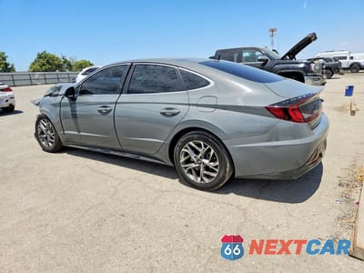 Drugie zdjęcie samochodu z przodu: 2020 HYUNDAI SONATA SEL VIN:5NPEL4JA2LH038705 - miniatura