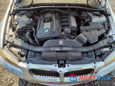 Zdjęcie 11 z 12 samochodu: 2011 BMW 328 XI SULEV VIN:WBAPK5G56BNN31133 - miniatura