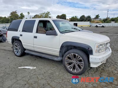 Czwarte zdjęcie samochodu z boku: 1997 GMC YUKON VIN:1GKEK13RXVJ715096 - miniatura