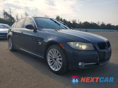 Czwarte zdjęcie samochodu z boku: 2010 BMW 3 SERIES VIN:WBAPL3C59AA408052 - miniatura
