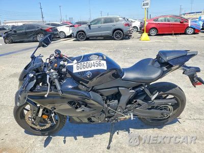 Trzecie zdjęcie samochodu z tyłu: 2025 YAMAHA YZFR7 VIN:JYARM38Y1SA003697 - miniatura