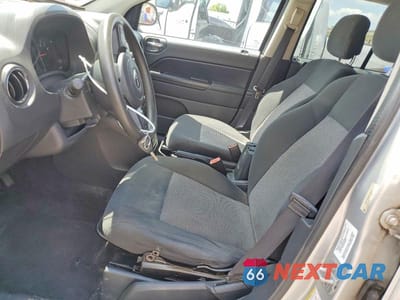 Zdjęcie 7 z 13 samochodu: 2011 JEEP COMPASS SPORT VIN:1J4NF1FB8BD219037 - miniatura