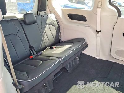 Zdjęcie 11 z 13 samochodu: 2023 CHRYSLER PACIFICA LIMITED VIN:2C4RC3GG8PR544619 - miniatura