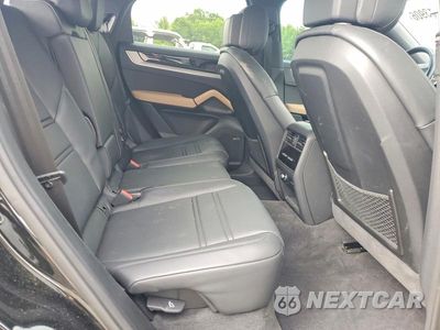 Zdjęcie 10 z 13 samochodu: 2024 PORSCHE CAYENNE COUPE VIN:WP1BA2AY0RDA49046 - miniatura