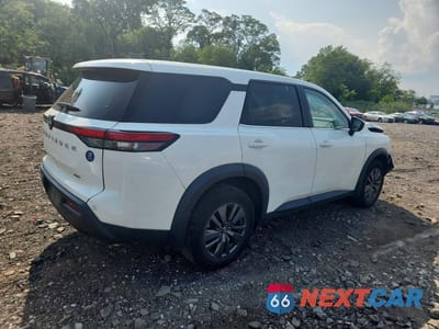 Trzecie zdjęcie samochodu z tyłu: 2024 NISSAN PATHFINDER S VIN:5N1DR3AC9RC264522 - miniatura