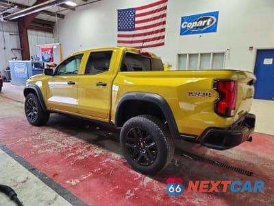 Drugie zdjęcie samochodu z przodu: 2023 CHEVROLET COLORADO TRAIL BOSS VIN:1GCPTEEK7P1160460 - miniatura