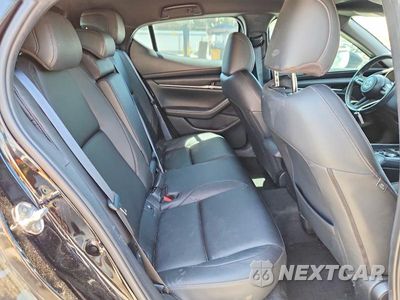 Zdjęcie 10 z 12 samochodu: 2023 MAZDA 3 SELECT VIN:JM1BPAKM3P1604804 - miniatura