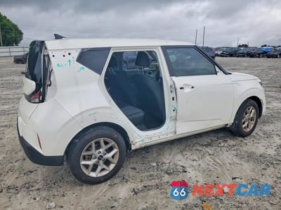 Trzecie zdjęcie samochodu z tyłu: 2025 KIA SOUL S VIN:KNDJ23AU2S7922085 - miniatura