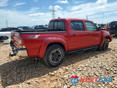 Trzecie zdjęcie samochodu z tyłu: 2015 TOYOTA TACOMA DOUBLE CAB PRERUNNER VIN:5TFJU4GN5FX065878 - miniatura