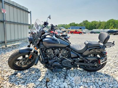 Trzecie zdjęcie samochodu z tyłu: 2025 INDIAN MOTORCYCLE CO. SCOUT SIXTY BOBBER LIMITED VIN:56KSBC615S3208682 - miniatura