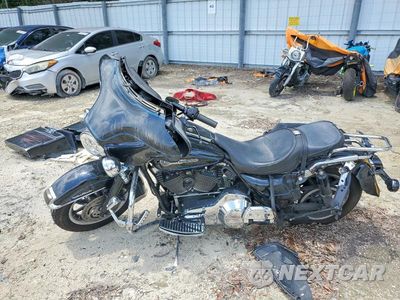 Trzecie zdjęcie samochodu z tyłu: 2006 HARLEY-DAVIDSON FLHTCUI SHRINE VIN:1HD1FLW176Y688382 - miniatura