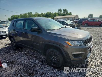 Czwarte zdjęcie samochodu z boku: 2019 JEEP COMPASS SPORT VIN:3C4NJDAB9KT668606 - miniatura