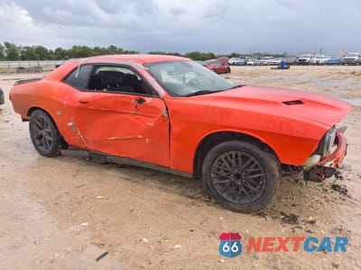 Czwarte zdjęcie samochodu z boku: 2020 DODGE CHALLENGER SXT VIN:2C3CDZAG1LH231513 - miniatura
