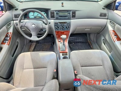 Zdjęcie 8 z 12 samochodu: 2003 TOYOTA COROLLA LE VIN:2T1BR38E53C137641 - miniatura