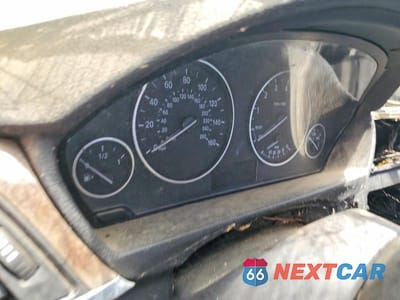 Zdjęcie 9 z 12 samochodu: 2013 BMW 328 I SULEV VIN:WBA3C1G56DNR47223 - miniatura