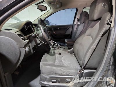 Zdjęcie 7 z 13 samochodu: 2017 CHEVROLET TRAVERSE LT VIN:1GNKVGKD9HJ102848 - miniatura