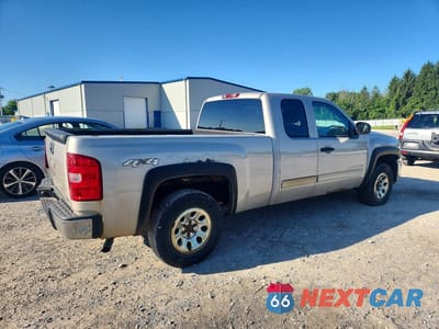 Trzecie zdjęcie samochodu z tyłu: 2009 CHEVROLET SILVERADO K1500 VIN:1GCEK19C59Z273043 - miniatura