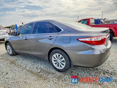 Drugie zdjęcie samochodu z przodu: 2017 TOYOTA CAMRY LE VIN:4T1BF1FKXHU300439 - miniatura