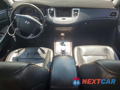 Zdjęcie 8 z 12 samochodu: 2010 HYUNDAI GENESIS 3.8L VIN:KMHGC4DE5AU085801 - miniatura
