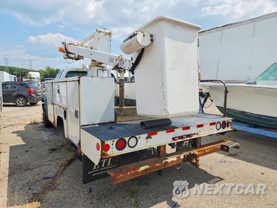 Drugie zdjęcie samochodu z przodu: 2011 FORD F450 SUPER DUTY BUCKET TRUCK VIN:1FDUF4GY2BEA95584 - miniatura