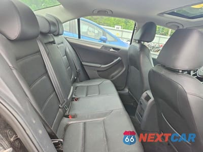 Zdjęcie 10 z 12 samochodu: 2015 VOLKSWAGEN JETTA SE VIN:3VWD07AJ9FM422871 - miniatura