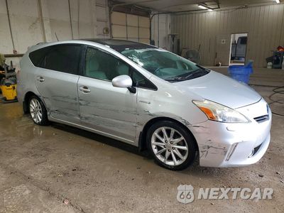 Czwarte zdjęcie samochodu z boku: 2013 TOYOTA PRIUS V FIVE VIN:JTDZN3EU6D3246125 - miniatura