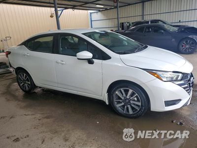 Czwarte zdjęcie samochodu z boku: 2025 NISSAN VERSA SV VIN:3N1CN8EV9SL832852 - miniatura