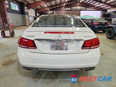 Zdjęcie 6 z 12 samochodu: 2016 MERCEDES-BENZ E 400 4MATIC VIN:WDDKJ6HB2GF331397 - miniatura