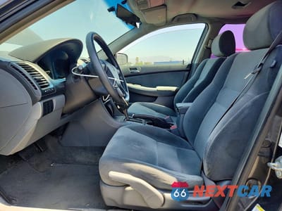 Zdjęcie 7 z 12 samochodu: 2006 HONDA ACCORD LX VIN:1HGCM56456A046341 - miniatura