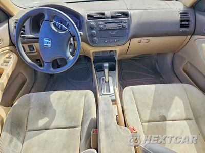 Zdjęcie 8 z 12 samochodu: 2003 HONDA CIVIC LX VIN:2HGES16513H558398 - miniatura
