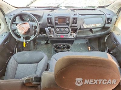 Zdjęcie 8 z 13 samochodu: 2021 RAM PROMASTER 2500 DELIVERY VAN VIN:3C6LRVDG7ME531207 - miniatura