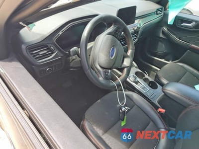 Zdjęcie 8 z 13 samochodu: 2025 FORD ESCAPE ST LINE SELECT VIN:1FMCU9NA8SUB01334 - miniatura