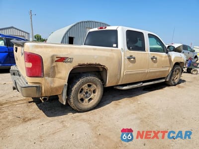 Trzecie zdjęcie samochodu z tyłu: 2009 CHEVROLET SILVERADO K1500 LT VIN:3GCEK23359G113095 - miniatura