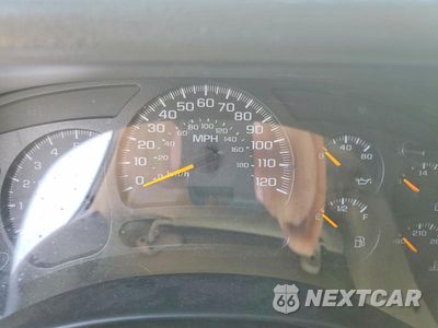 Zdjęcie 9 z 12 samochodu: 2005 CHEVROLET SUBURBAN K2500 VIN:3GNGK26U75G262333 - miniatura