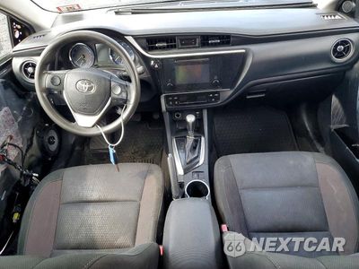 Zdjęcie 8 z 12 samochodu: 2018 TOYOTA COROLLA LE VIN:2T1BURHE5JC069548 - miniatura