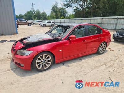 2011 BMW 328 I WBAPH7C52BE723620 - główne zdjęcie licytacji z USA - miniatura