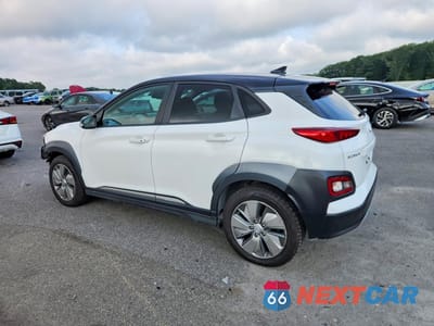 Drugie zdjęcie samochodu z przodu: 2021 HYUNDAI KONA SEL VIN:KM8K23AG7MU133932 - miniatura
