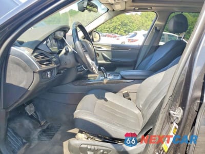 Zdjęcie 7 z 13 samochodu: 2015 BMW X5 XDRIVE35I VIN:5UXKR0C54F0P16378 - miniatura