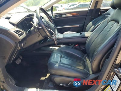 Zdjęcie 7 z 12 samochodu: 2016 LINCOLN MKZ VIN:3LN6L2GK1GR612024 - miniatura