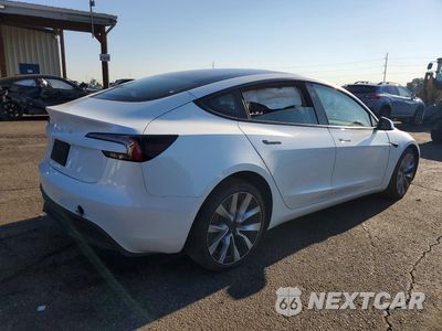 Trzecie zdjęcie samochodu z tyłu: 2025 TESLA MODEL 3 VIN:5YJ3E1EA9SF007488 - miniatura